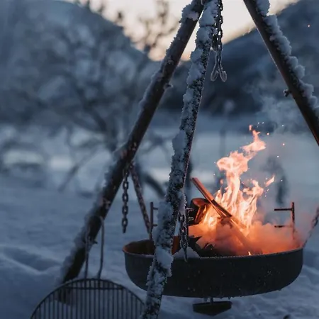 Eira Fjord Stay With Sauna, Boat And Fire Pit By The Fjord * Tromsø