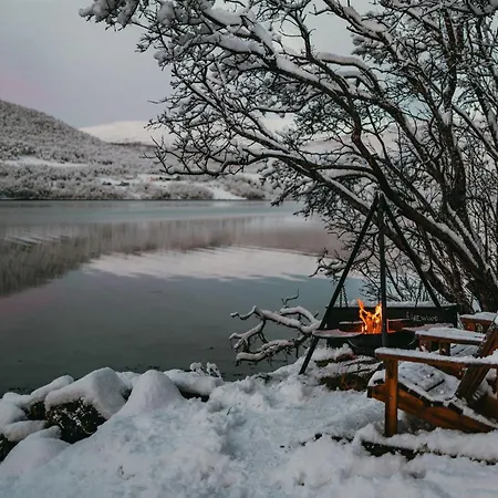 Eira Fjord Stay With Sauna, Boat And Fire Pit By The Fjord * Tromsø