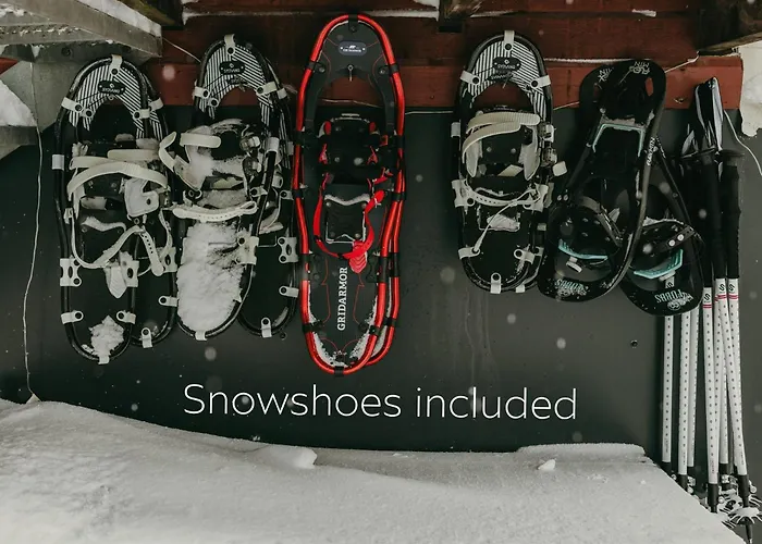 Апартаменты Eira Fjord With Firepit, Snowmobile And Free Snowshoes *