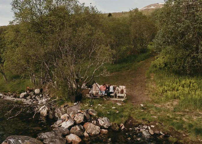 Eira Fjord With Firepit, Snowmobile And Free Snowshoes